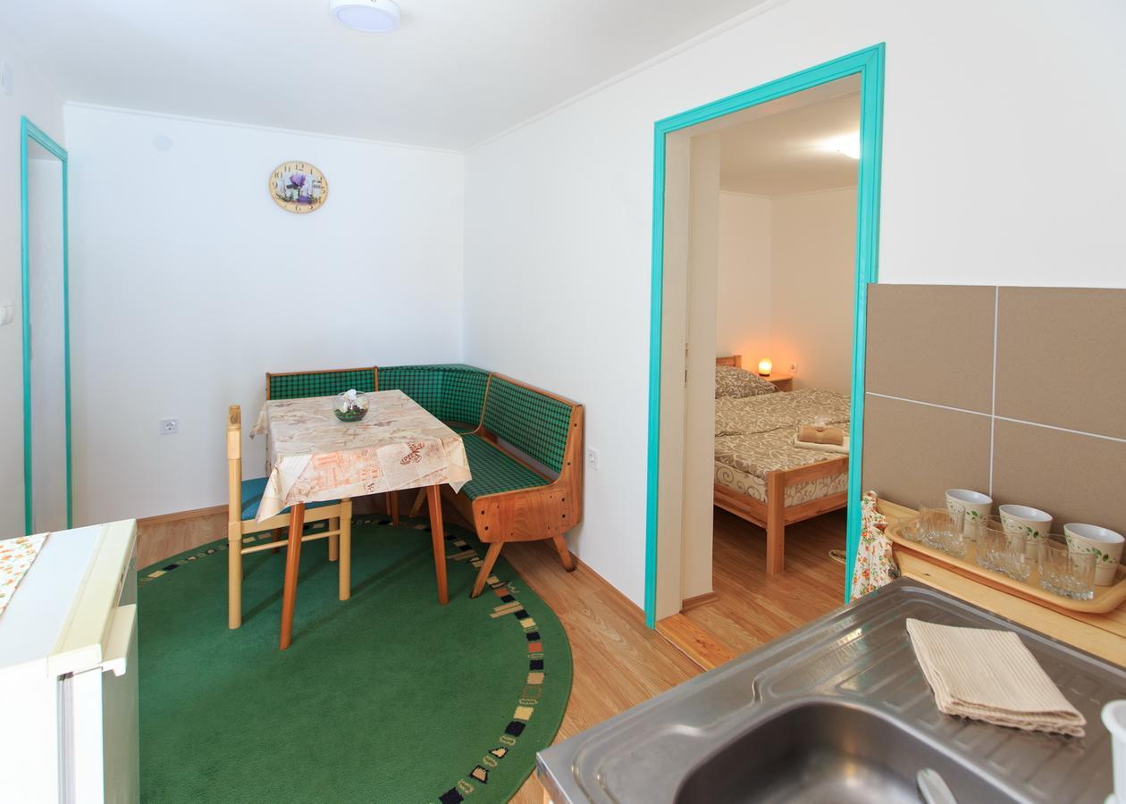 Fortuna Apartments Pacir Zewnętrze zdjęcie
